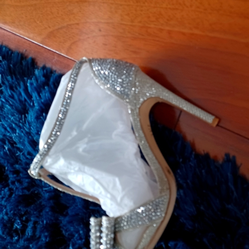 Party dress shoes